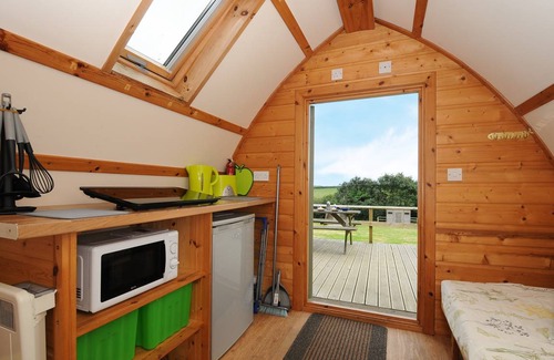 Liskeard Cottage | Cabin ∙ 1 bedroom ∙ 2 guests