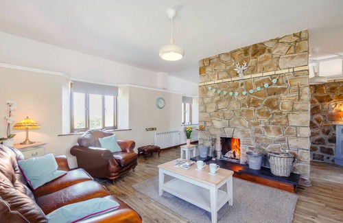 Garn Fadryn Cottage | Cabin ∙ 1 bedroom ∙ 2 guests