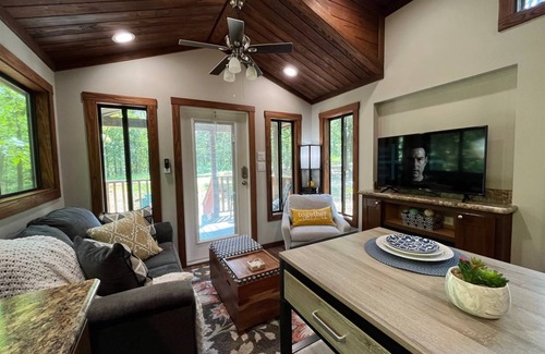 Pickens Cabin | Cabin ∙ 1 bedroom ∙ 2 guests