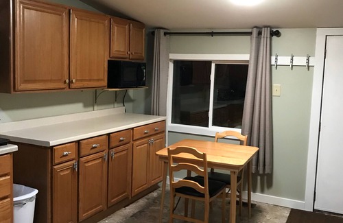North Bay Cabin | Cabin 1 Waterfront - Three Pines Lodging & Marina