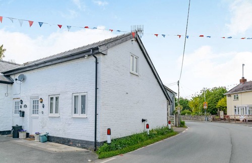 Welshpool Cottage | Cabin ∙ 2 bedrooms ∙ 4 guests