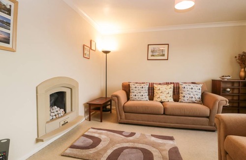 Kirkby-in-Furness Cottage | Cabin ∙ 2 bedrooms ∙ 4 guests