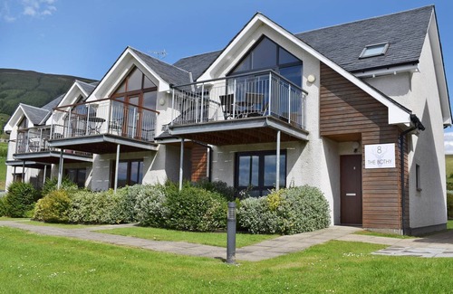 Fearnan Cottage | Cabin ∙ 2 bedrooms ∙ 4 guests