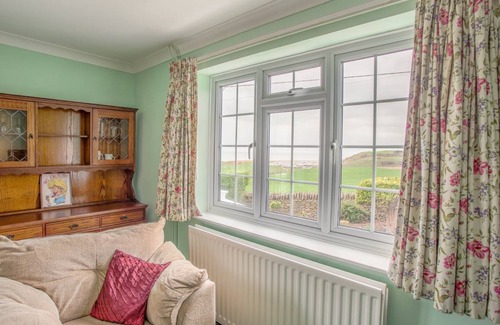 Bridport Cottage | Cabin ∙ 2 bedrooms ∙ 4 guests