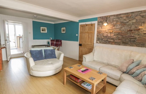 Newton Stewart Cottage | Cabin ∙ 2 bedrooms ∙ 3 guests