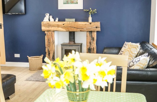Llanerchymedd Cottage | Cabin ∙ 2 bedrooms ∙ 4 guests
