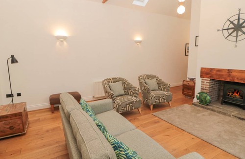 North Sunderland Cottage | Cabin ∙ 2 bedrooms ∙ 4 guests