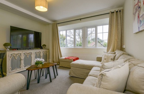 Bishopsteignton Cottage | Cabin ∙ 2 bedrooms ∙ 3 guests