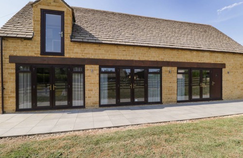 Bourton Cottage | Cabin ∙ 2 bedrooms ∙ 4 guests