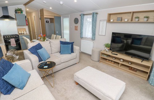 Cowes Cottage | Cabin ∙ 2 bedrooms ∙ 4 guests