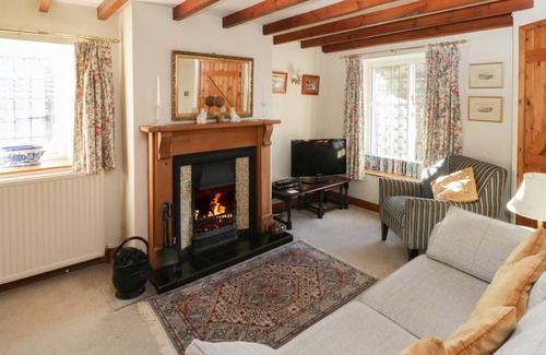Kirkbymoorside Cottage | Cabin ∙ 2 bedrooms ∙ 4 guests