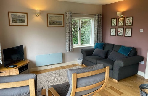 West Bexington Cottage | Cabin ∙ 2 bedrooms ∙ 4 guests