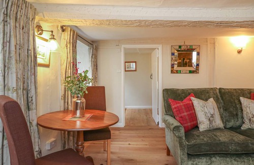 Drewsteignton Cottage | Cabin ∙ 2 bedrooms ∙ 4 guests
