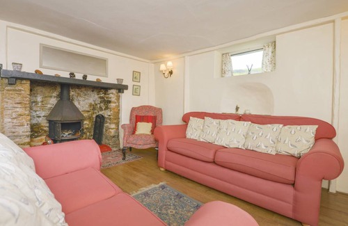Stoke Fleming Cottage | Cabin ∙ 2 bedrooms ∙ 4 guests