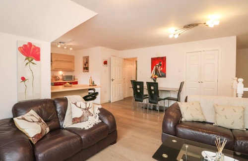 Invergarry Cottage | Cabin ∙ 2 bedrooms ∙ 4 guests