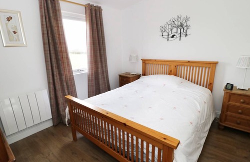 Thornton-Cleveleys Cottage | Cabin ∙ 2 bedrooms ∙ 4 guests