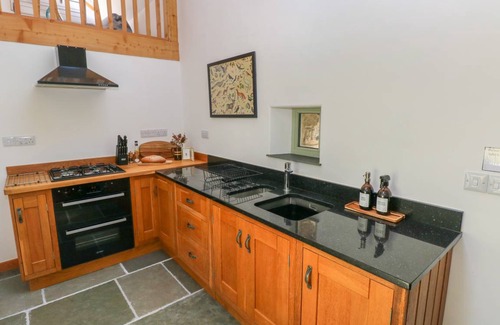 Pembroke Cottage | Cabin ∙ 2 bedrooms ∙ 4 guests