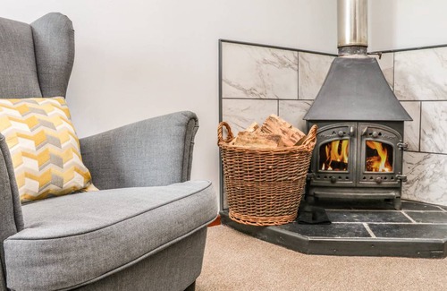 Berrynarbor Cottage | Cabin ∙ 2 bedrooms ∙ 4 guests