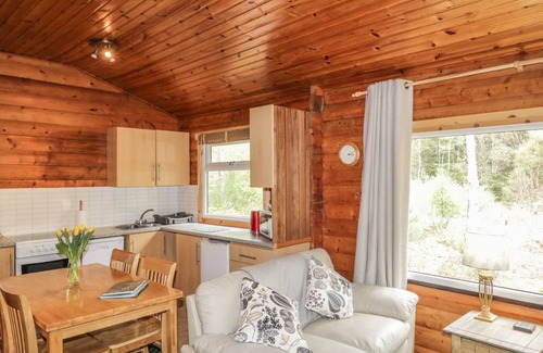 Marybank Cottage | Cabin ∙ 2 bedrooms ∙ 4 guests