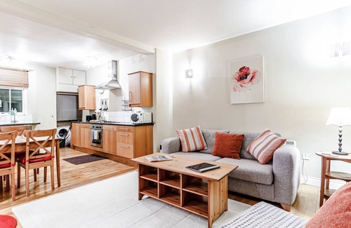 Penrith Cottage | Cabin ∙ 2 bedrooms ∙ 4 guests