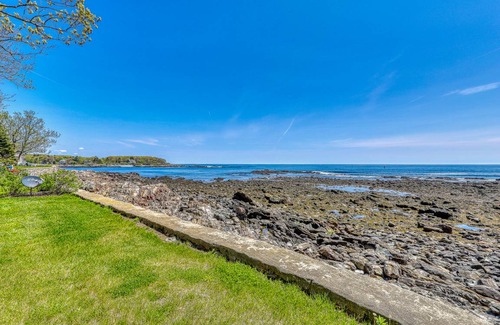 York Beach Cottage | Cabin ∙ 2 bedrooms ∙ 4 guests