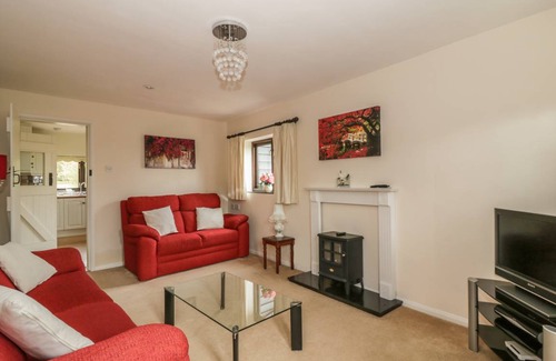 Diss Cottage | Cabin ∙ 2 bedrooms ∙ 4 guests