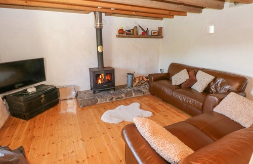Newport Cottage | Cabin ∙ 2 bedrooms ∙ 6 guests