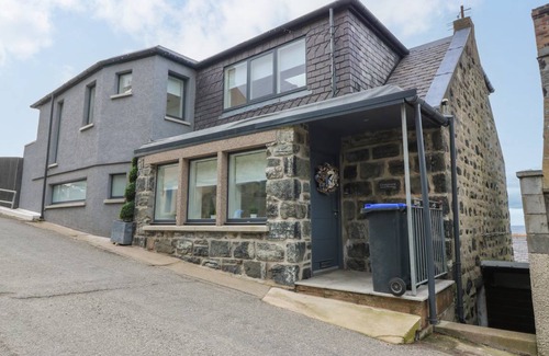 Gardenstown Cottage | Cabin ∙ 2 bedrooms ∙ 4 guests