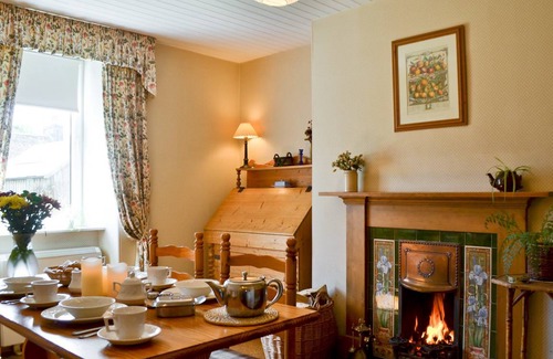 Blairgowrie Cottage | Cabin ∙ 2 bedrooms ∙ 4 guests