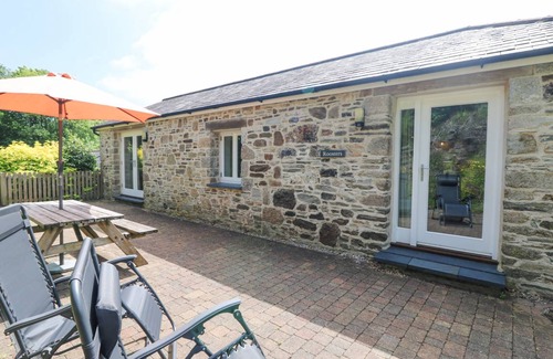 Lostwithiel Cottage | Cabin ∙ 2 bedrooms ∙ 4 guests