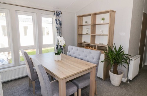 Southerness Cottage | Cabin ∙ 2 bedrooms ∙ 6 guests