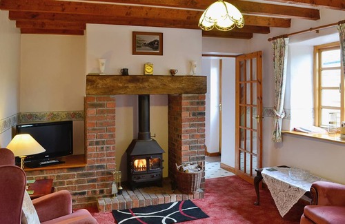 Symonds Yat Cottage | Cabin ∙ 2 bedrooms ∙ 3 guests