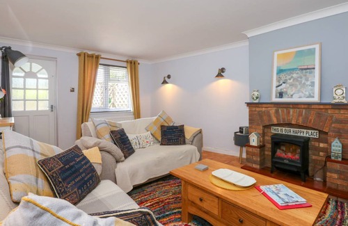 West Runton Cottage | Cabin ∙ 2 bedrooms ∙ 4 guests