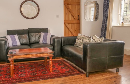 Minehead Cottage | Cabin ∙ 2 bedrooms ∙ 3 guests