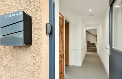 Eyemouth Cottage | Cabin ∙ 2 bedrooms ∙ 3 guests
