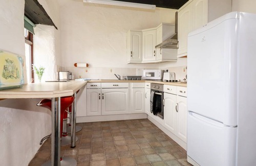 Stenalees Cottage | Cabin ∙ 2 bedrooms ∙ 3 guests