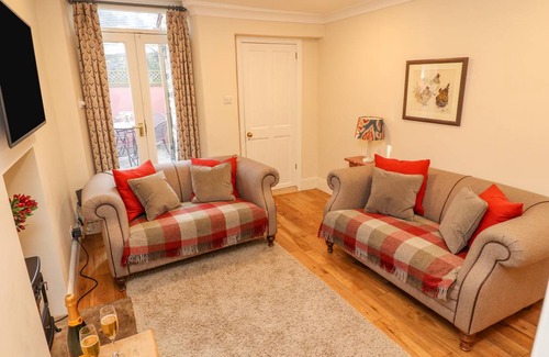 Skipton Cottage | Cabin ∙ 2 bedrooms ∙ 3 guests