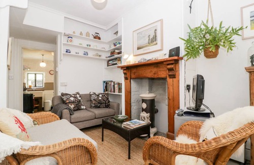 Talgarth Cottage | Cabin ∙ 2 bedrooms ∙ 3 guests
