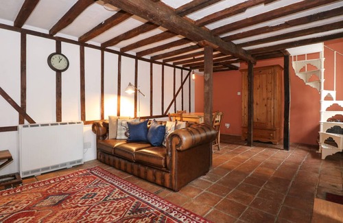 Hoxne Cottage | Cabin ∙ 2 bedrooms ∙ 3 guests