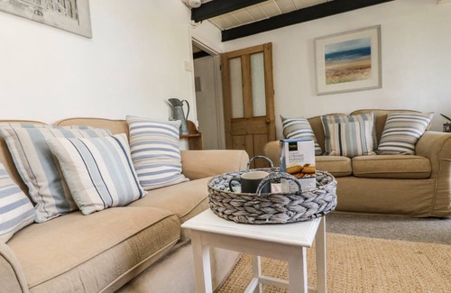 Saint Erth Praze Cottage | Cabin ∙ 2 bedrooms ∙ 4 guests