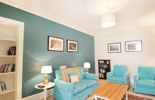 Aberlour Cottage | Cabin ∙ 2 bedrooms ∙ 4 guests
