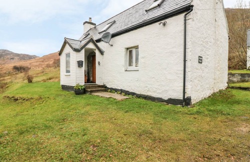 Sallachy Cottage | Cabin ∙ 2 bedrooms ∙ 4 guests
