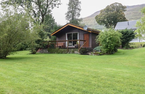 Killin Cottage | Cabin ∙ 2 bedrooms ∙ 4 guests