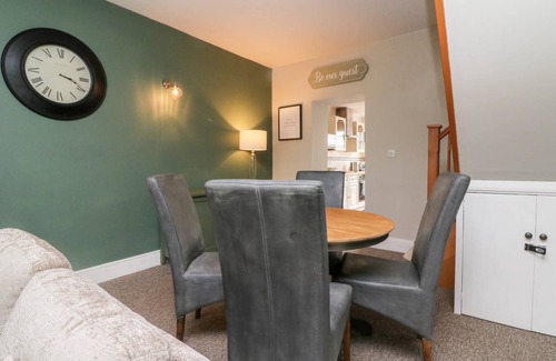 Lynton Cottage | Cabin ∙ 2 bedrooms ∙ 4 guests