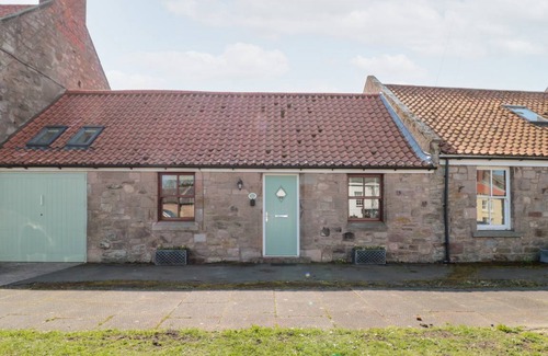 Norham Cottage | Cabin ∙ 2 bedrooms ∙ 4 guests