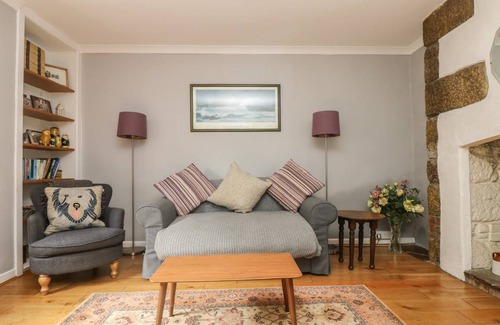 Mabe Cottage | Cabin ∙ 2 bedrooms ∙ 4 guests