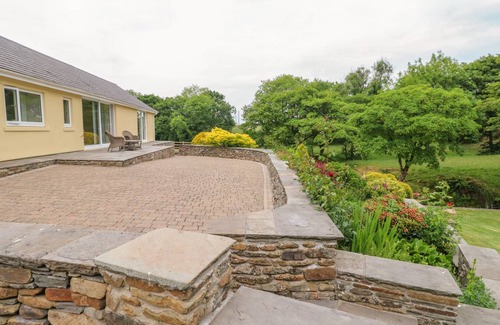 Aberdare Cottage | Cabin ∙ 2 bedrooms ∙ 4 guests