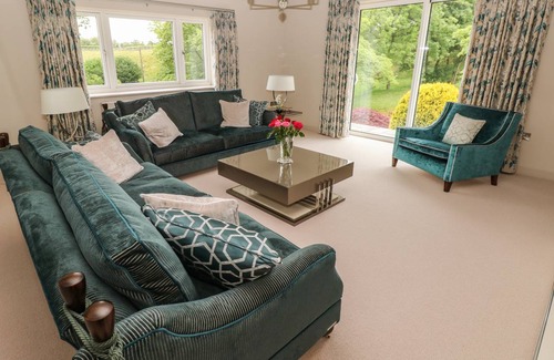 Aberdare Cottage | Cabin ∙ 2 bedrooms ∙ 4 guests