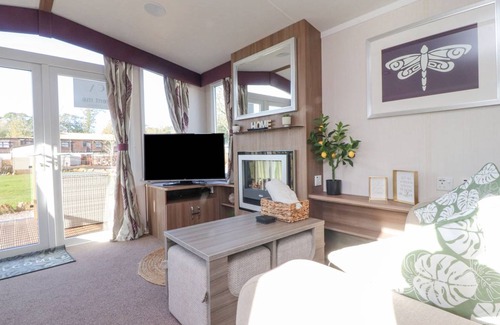Wesham Cottage | Cabin ∙ 2 bedrooms ∙ 4 guests