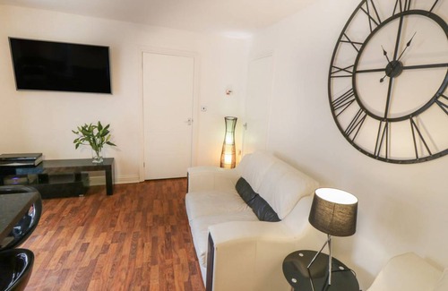 Whitby Cottage | Cabin ∙ 2 bedrooms ∙ 4 guests